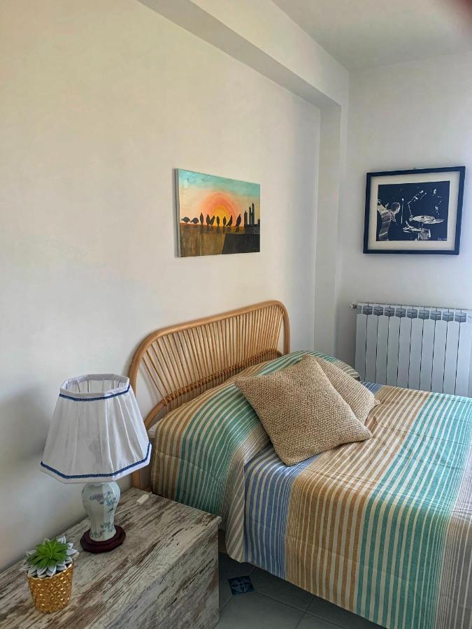 Casa Ministro Apartment Positano Bagian luar foto